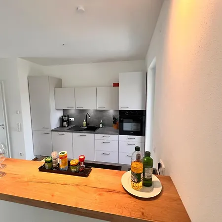 Modernes City-apartment - Top-lage In Apartament